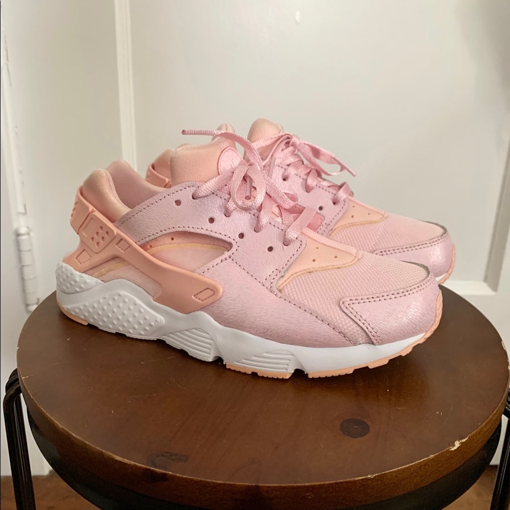 Pink Nike Huarache